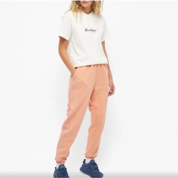 adidas Pants - NWT IVY PARK Adidas Sweatpants Ambient Blush Medium